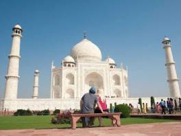 Taj-mahal-sightseeing